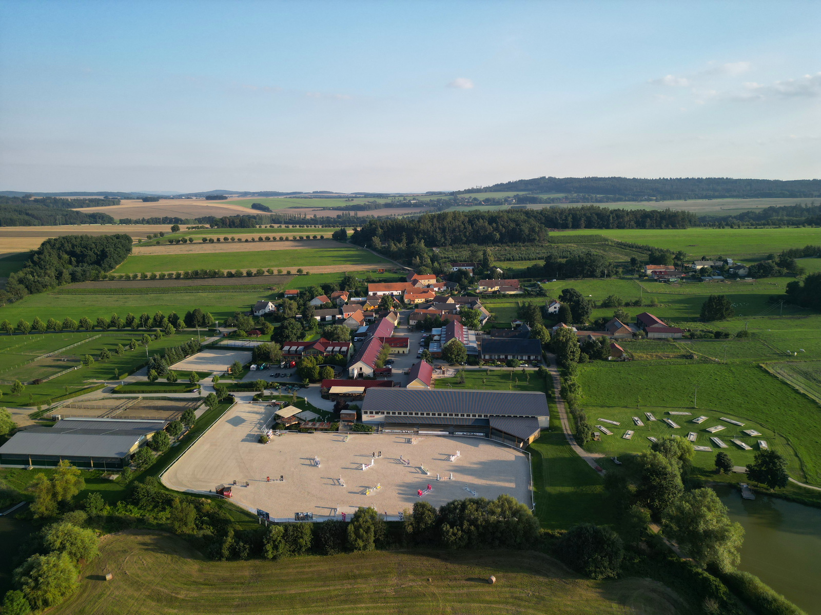 Equitana Hotel Resort